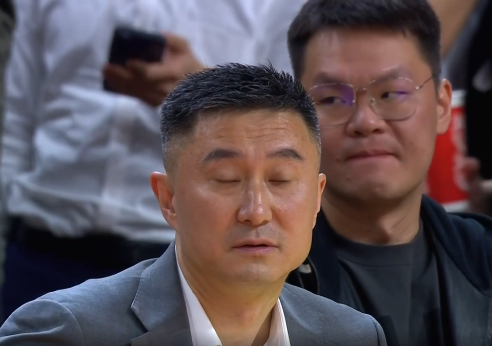 Baccarat Gaming-杜锋朱总5换1！弃王少杰陈国豪+2大天才+1000万，就为了个玻璃人