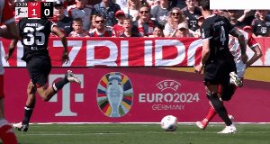 百家乐玩法-【德甲】凯恩双响 拜仁2比1法兰克福