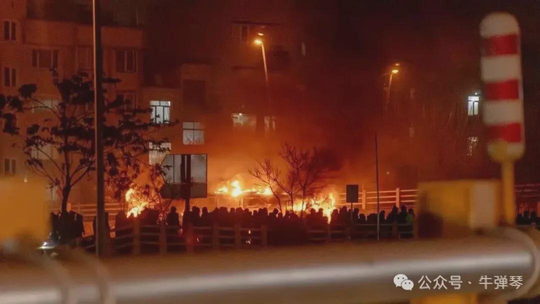 Baccarat Gaming-全世界都在静静等待，战争可能很快到来